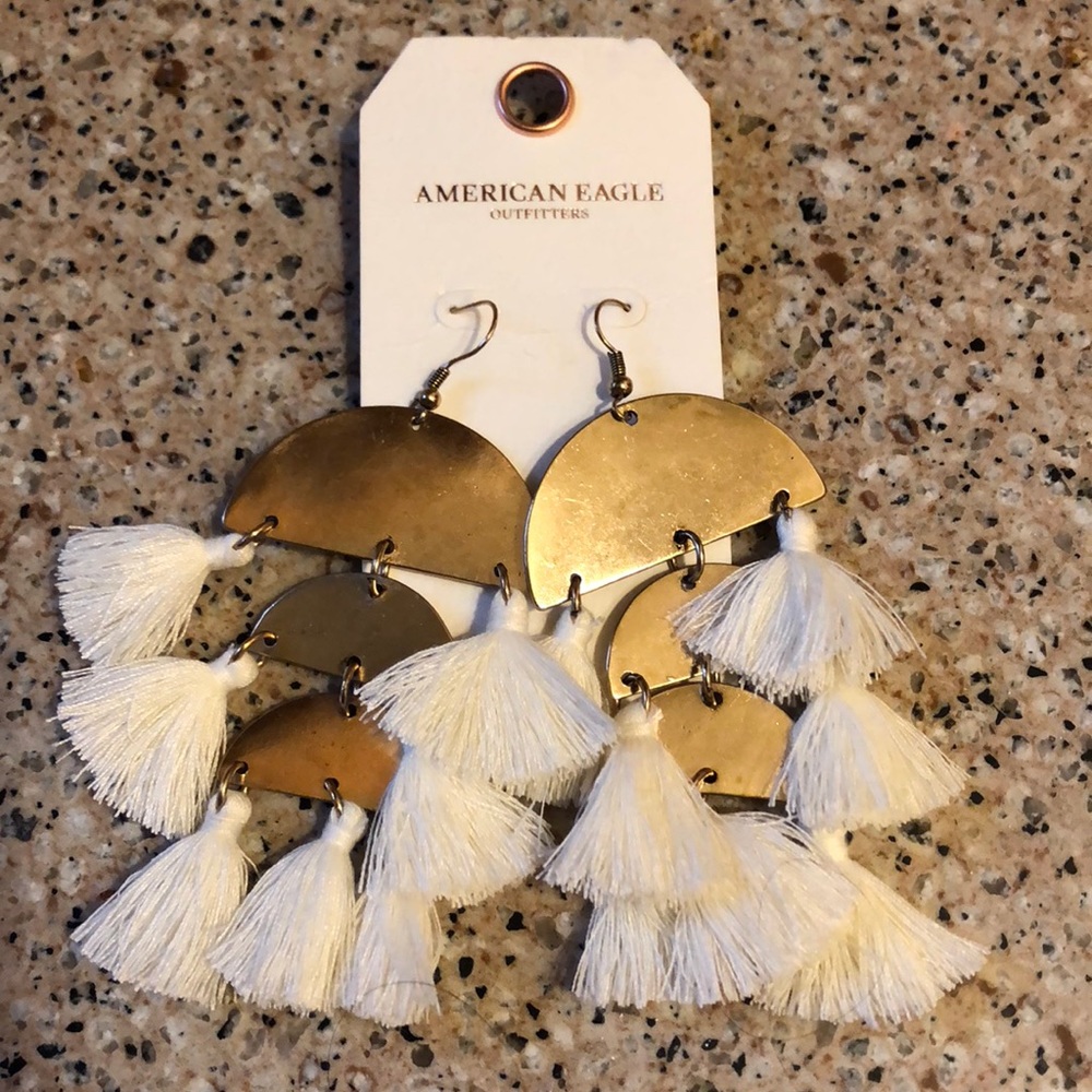 Tassel earrings bnwt